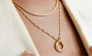 How to Layer Necklaces Like a Pro: 5 Expert Tips