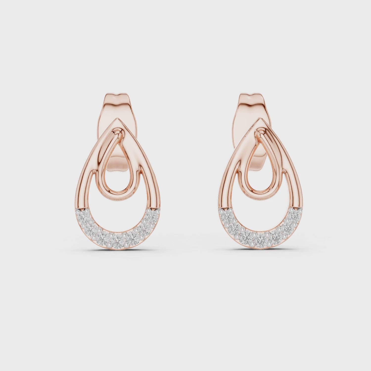 Eternal Curve Shine Stud Earrings