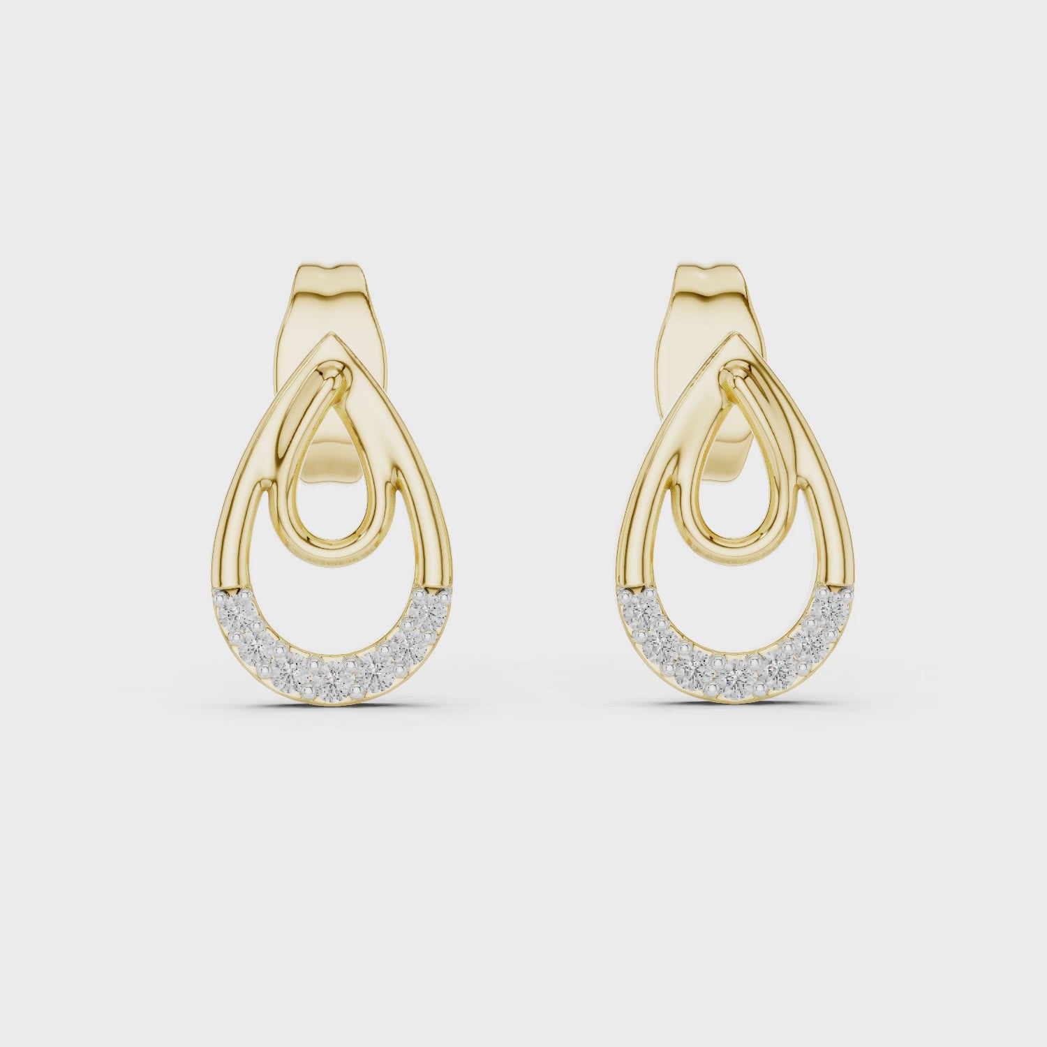 Eternal Curve Shine Stud Earrings
